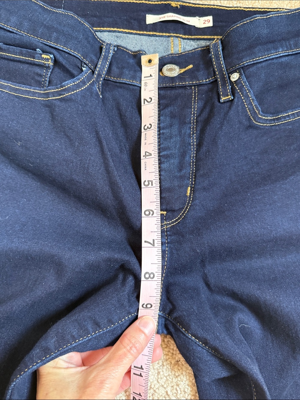Levi’s Ladies 312 Shaping Slim Deep Indigo Dark Wash Jeans.  Size W29 L32 - Picture 8 of 10
